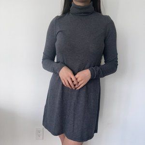 [NWT] Grey Long-Sleeve Turtleneck Dress